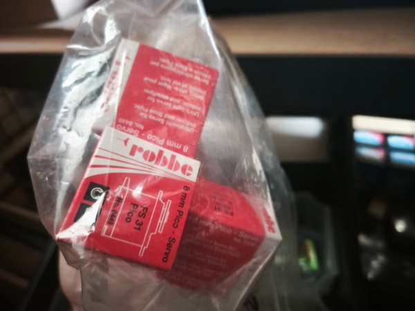 Robbe FS31 Pico Servo Servo 8mm 4,7g 3,6-7,4V